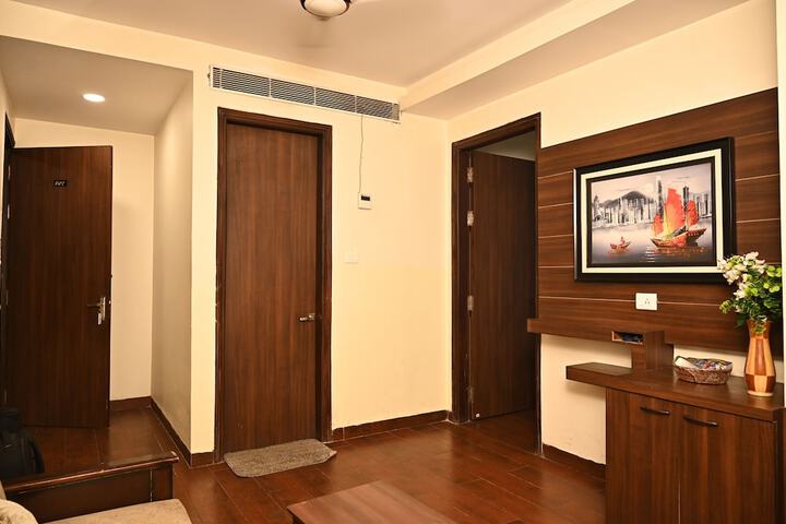 Room 15 of 26