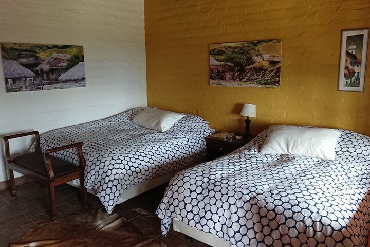 Room 8 of 34