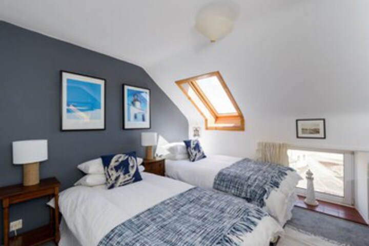 Room 21 of 21