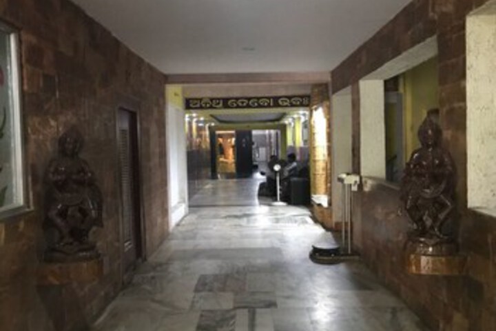Ballroom/Hall 7 of 11