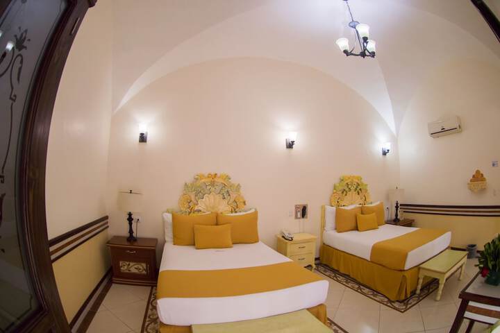 Room 6 of 48