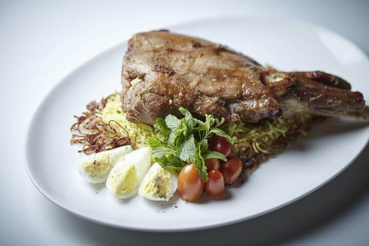 Dining 54 of 131