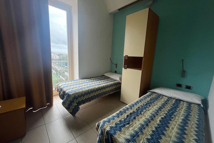Room 20 of 61