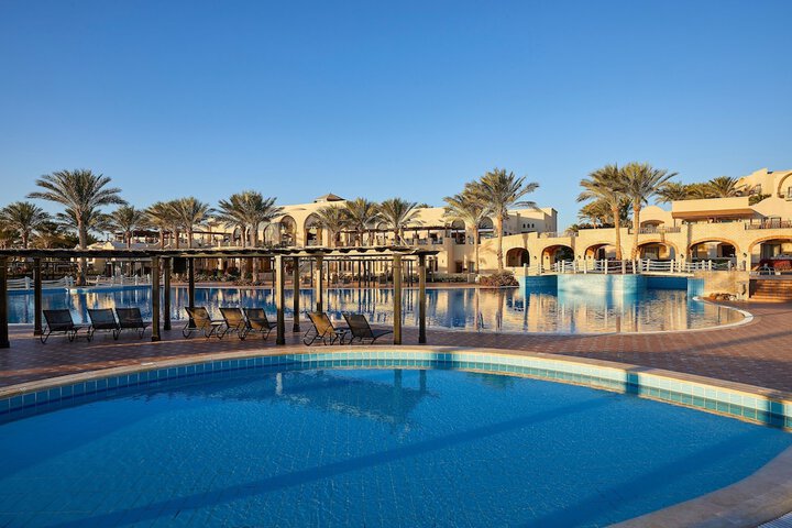 Pool Hotel