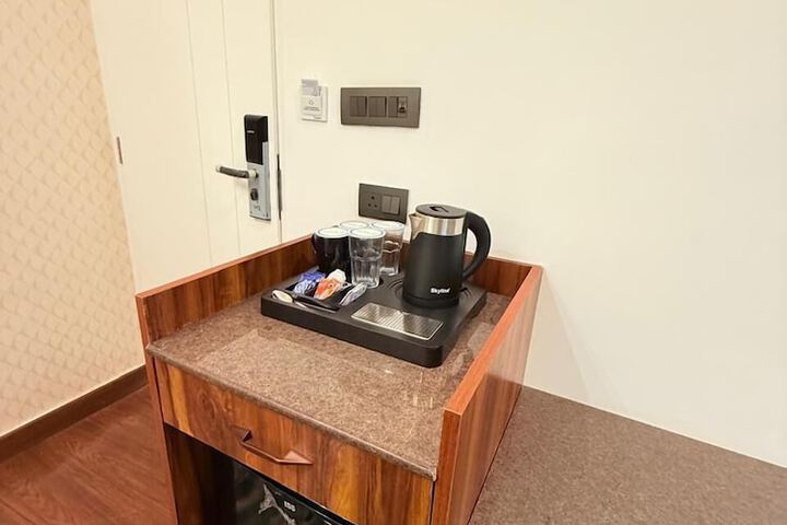 Room 10 of 54