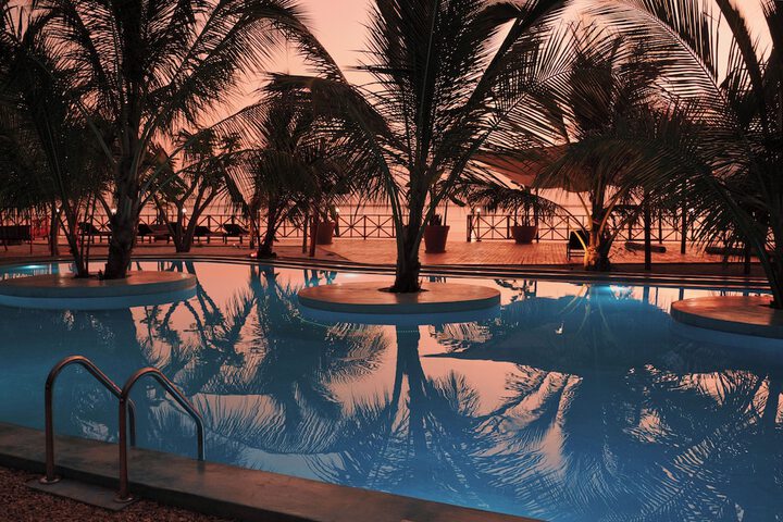 Pool 23 of 38