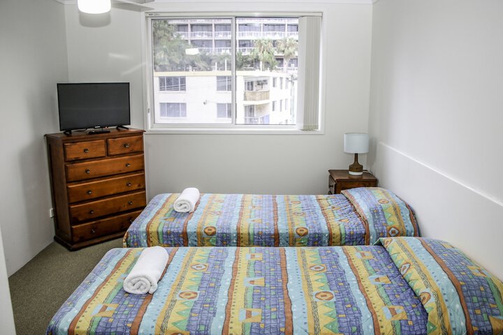 Room 16 of 50