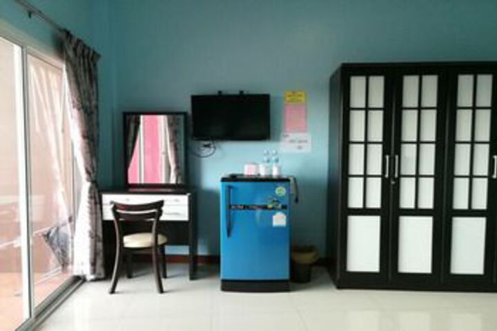 Room 19 of 25