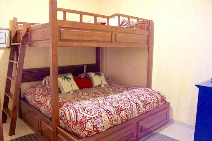 Room 60 of 599