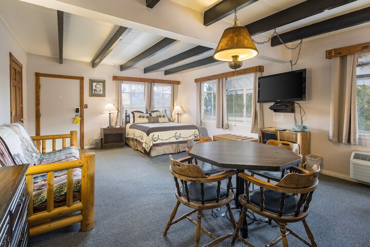 Room 5 of 52
