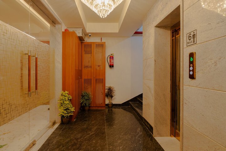 Hotel 3 of 35