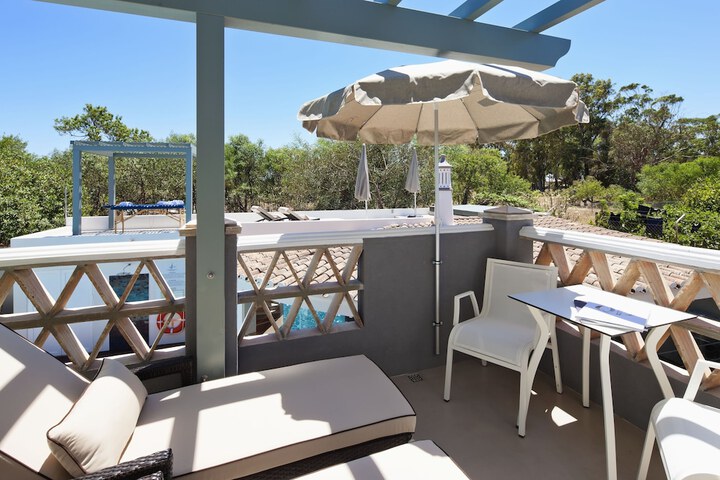 Terrace/Patio 40 of 85