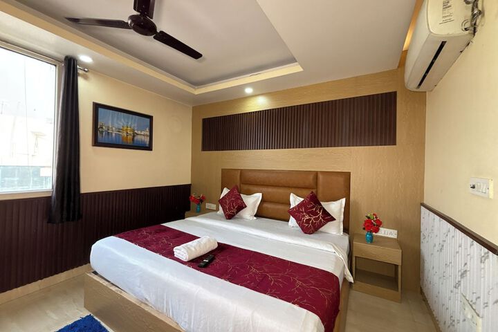 Room 48 of 111
