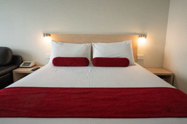 Room 25 of 79