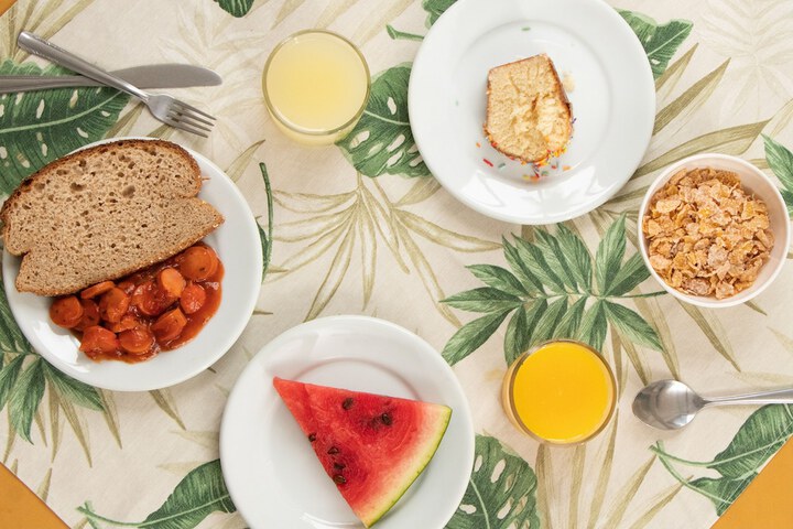 Breakfast/Coffee Service 88 of 121
