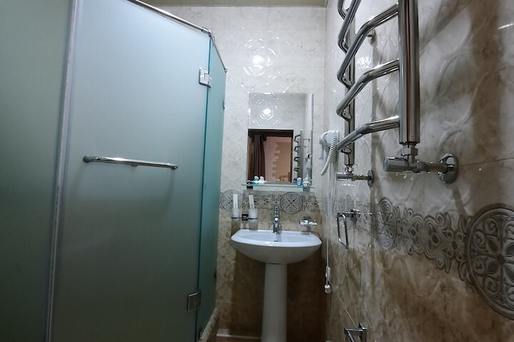Room 62 of 91