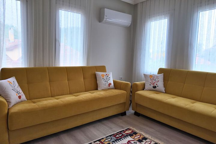 Room 5 of 14