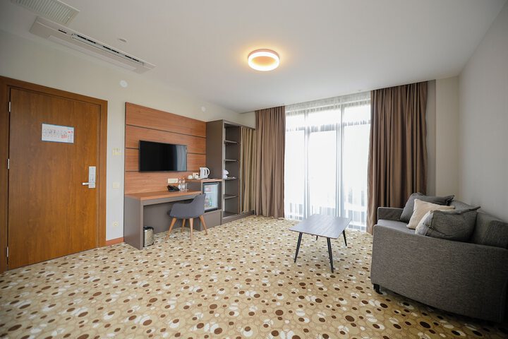 Room 14 of 47