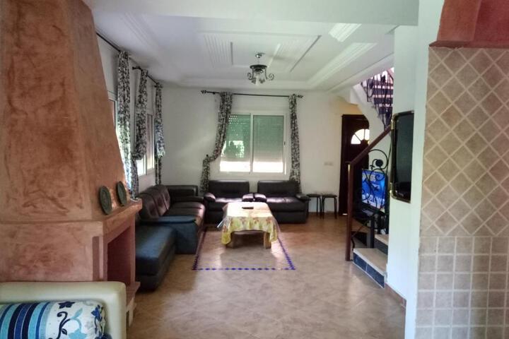 Room 4 of 17