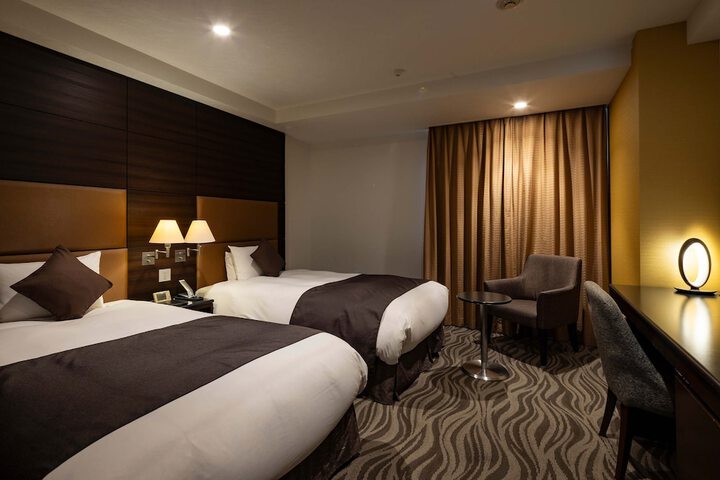 Room 16 of 56