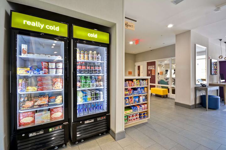 Snack bar