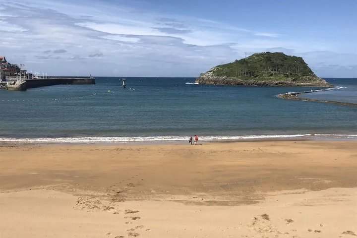 Beach 13 of 16