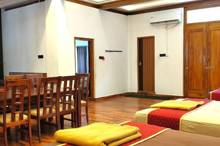 Room 35 of 117
