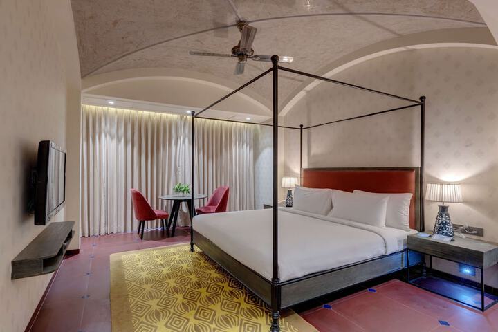 Room 40 of 160