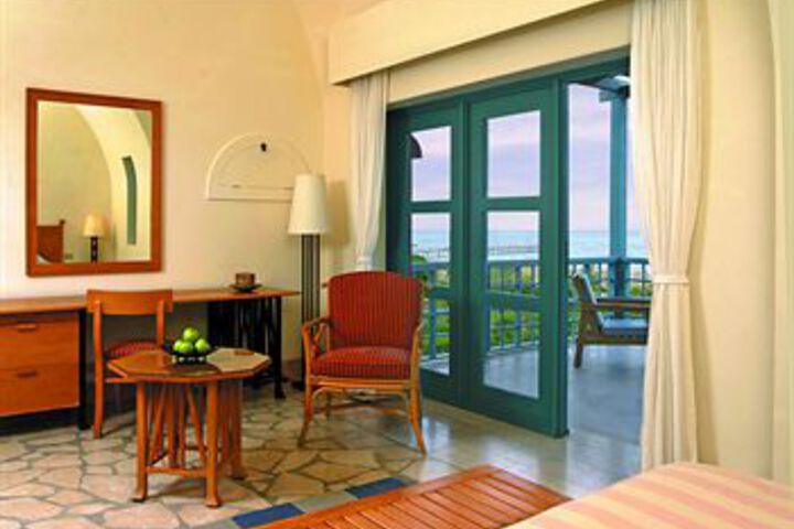 Room 14 of 26