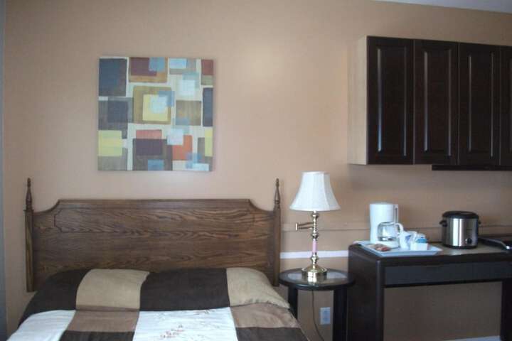 Room 8 of 35