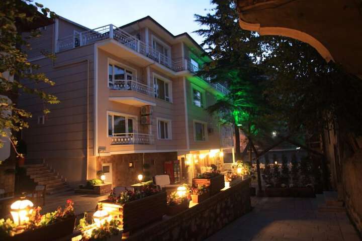 Hotel 44 of 53