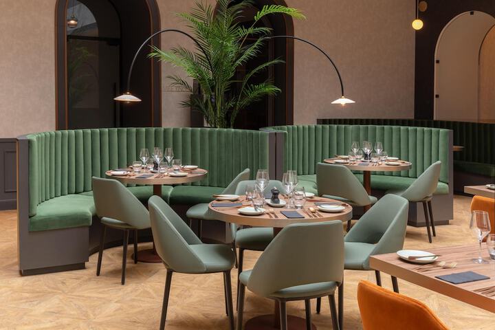 Dining 43 of 70
