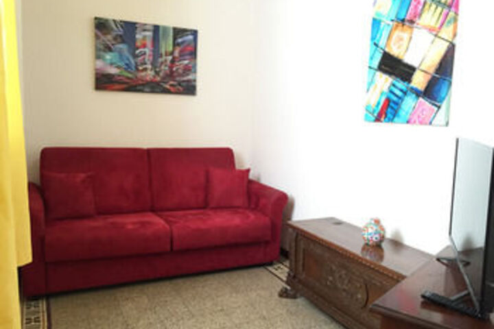 Room 157 of 160