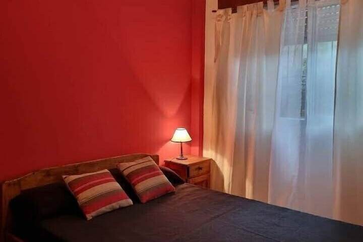 Room 5 of 11