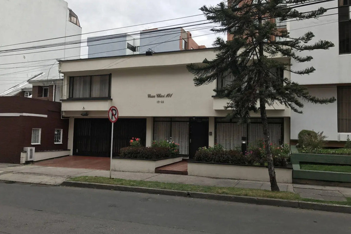 HOTEL CASA CHICO 101