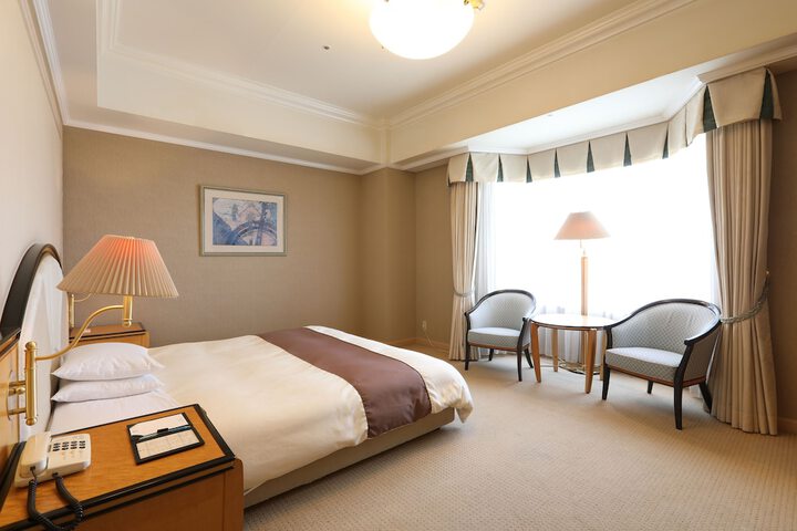 Room 7 of 40