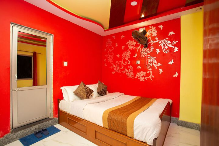 Room 14 of 26