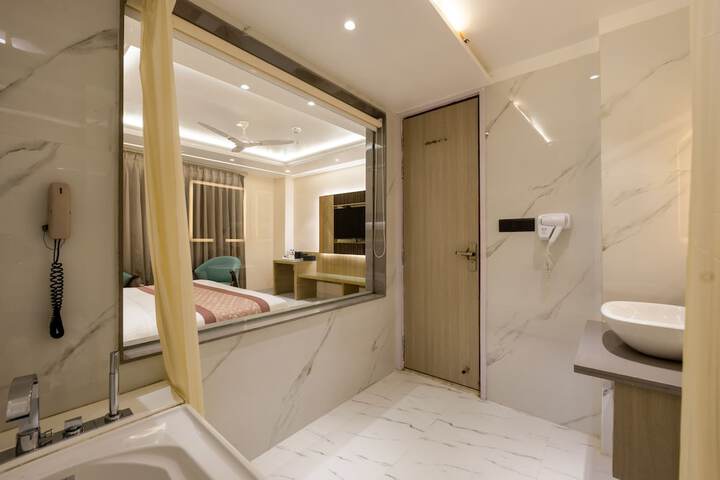 Room 40 of 75