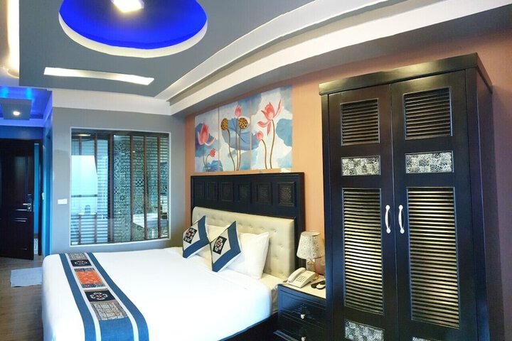 Room 20 of 64