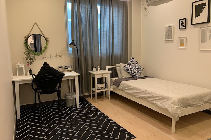 Room 29 of 52