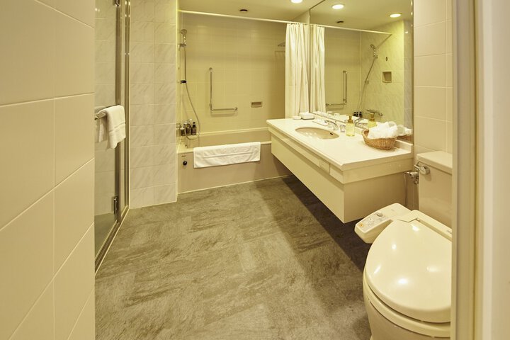 Bath Interior