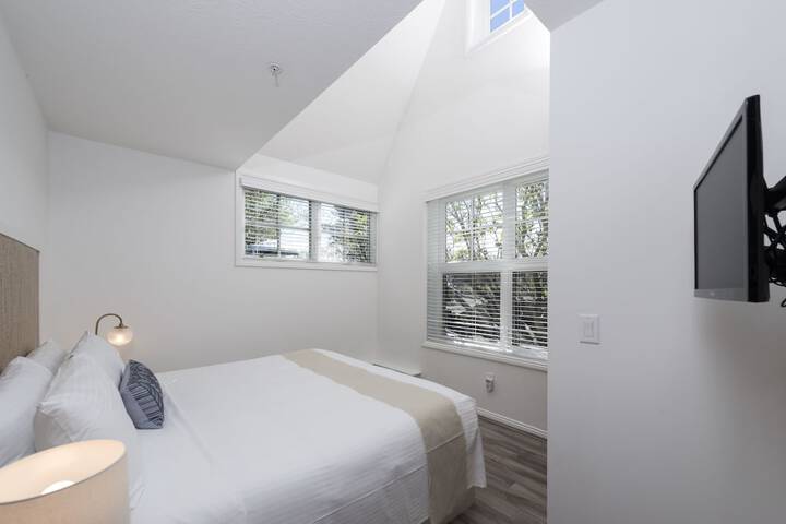 Room 12 of 75