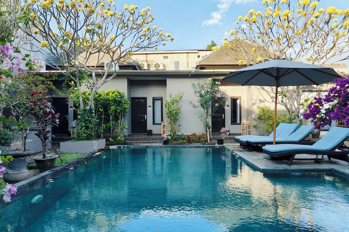 Pool 42 of 57