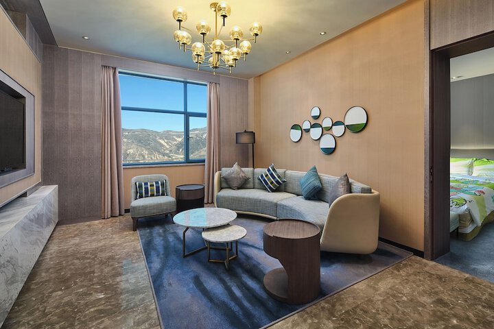 Room 11 of 45