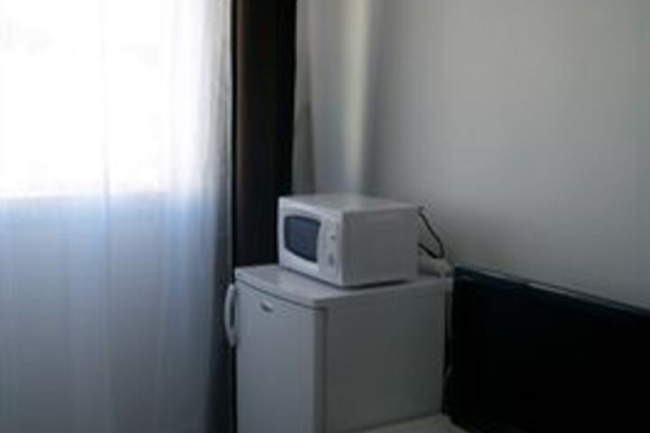Room 11 of 22