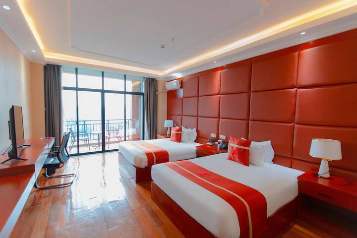 Room 5 of 29