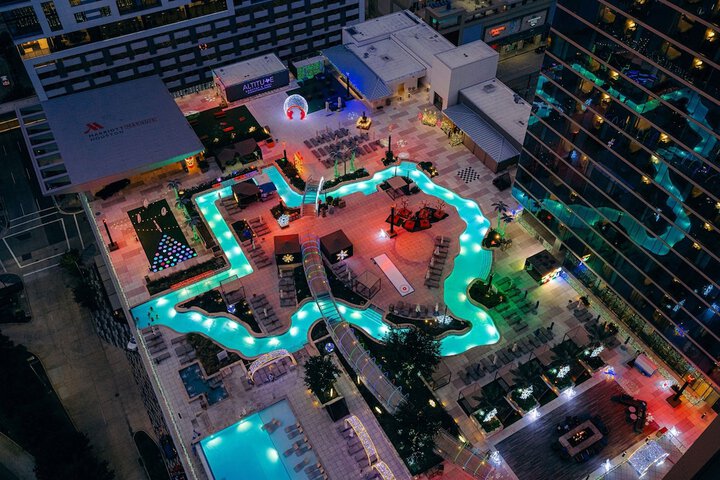 Rooftop pool