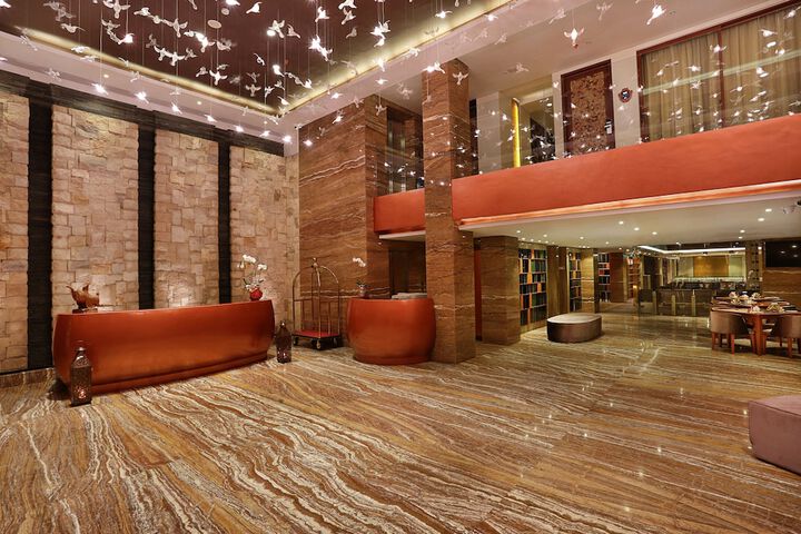 Lobby Photos