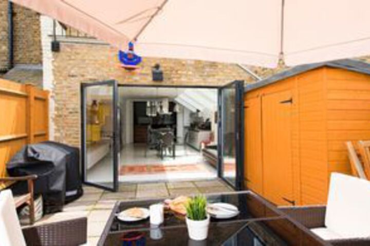 Terrace/Patio 26 of 27