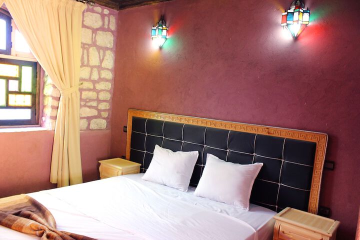 Room 4 of 42